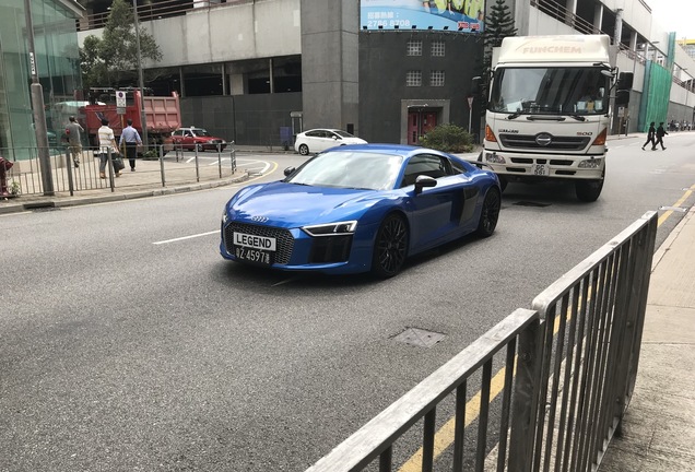 Audi R8 V10 Plus 2015