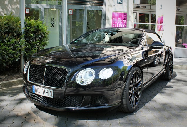 Bentley Continental GTC 2012