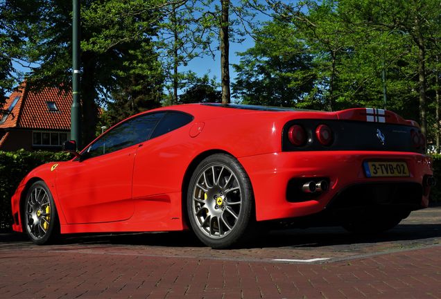 Ferrari Challenge Stradale