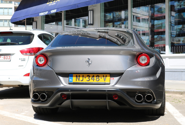 Ferrari FF