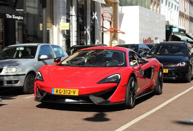 McLaren 570S