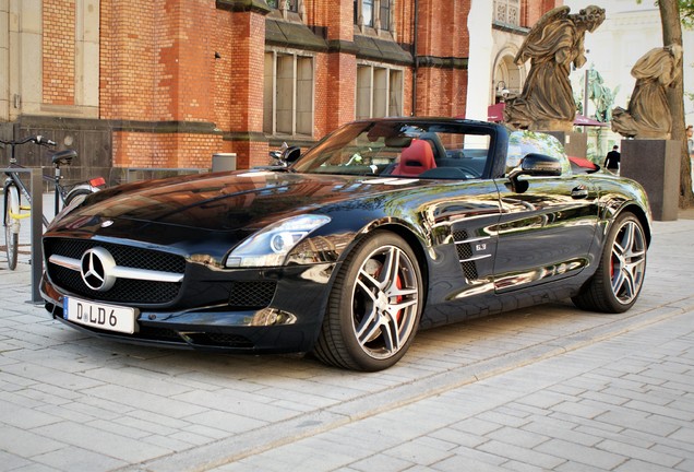 Mercedes-Benz SLS AMG Roadster