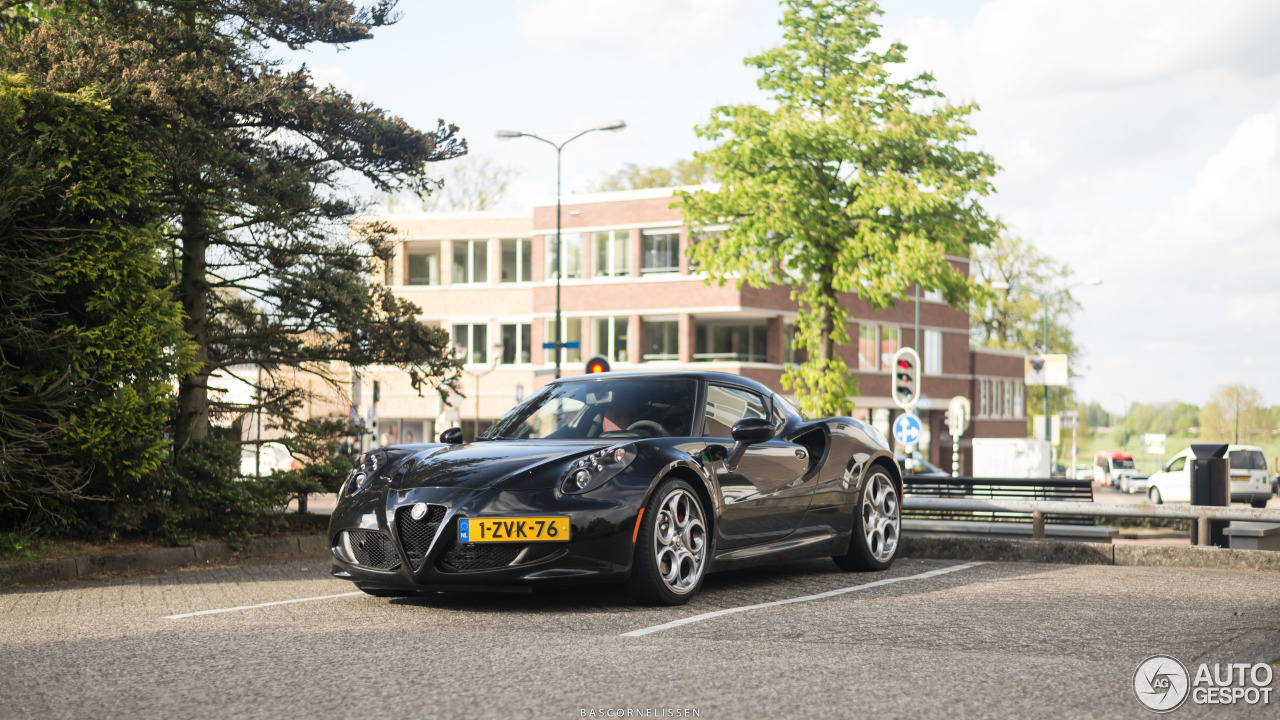 Alfa Romeo 4C Coupé