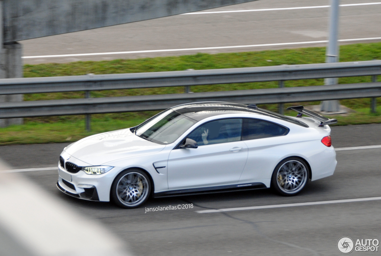 BMW M4 F82 CS