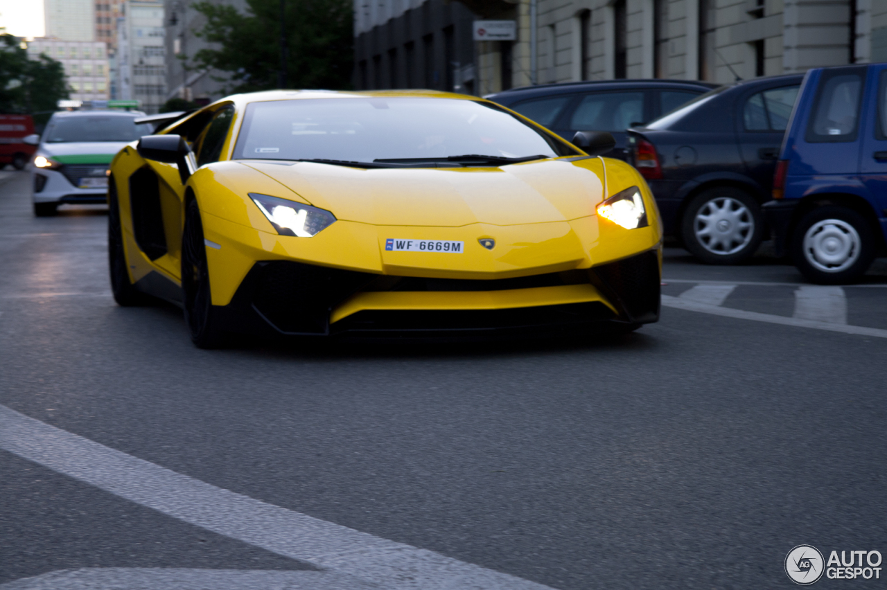 Lamborghini Aventador LP750-4 SuperVeloce