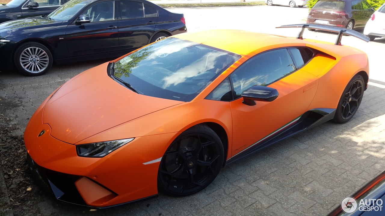 Lamborghini Huracán LP640-4 Performante