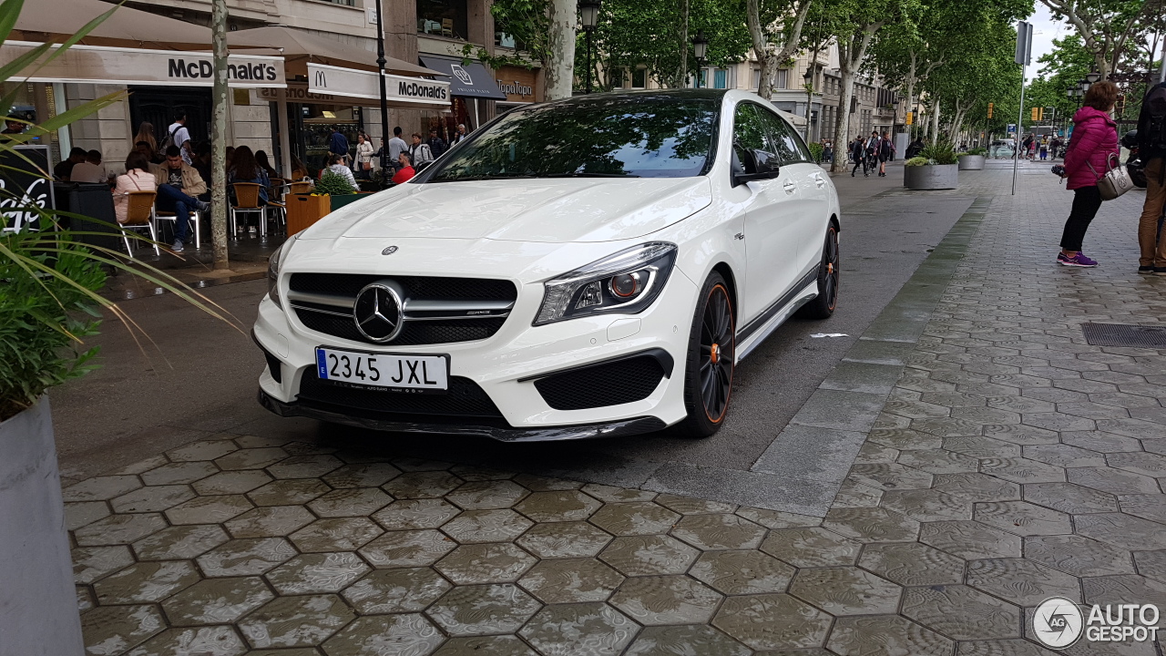 Mercedes-Benz CLA 45 AMG Shooting Brake OrangeArt Edition