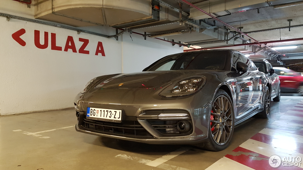 Porsche 971 Panamera Turbo Sport Turismo