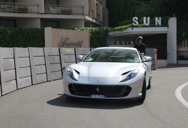 Ferrari 812 Superfast