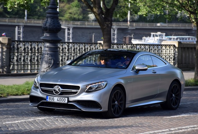 Mercedes-Benz S 63 AMG Coupé C217