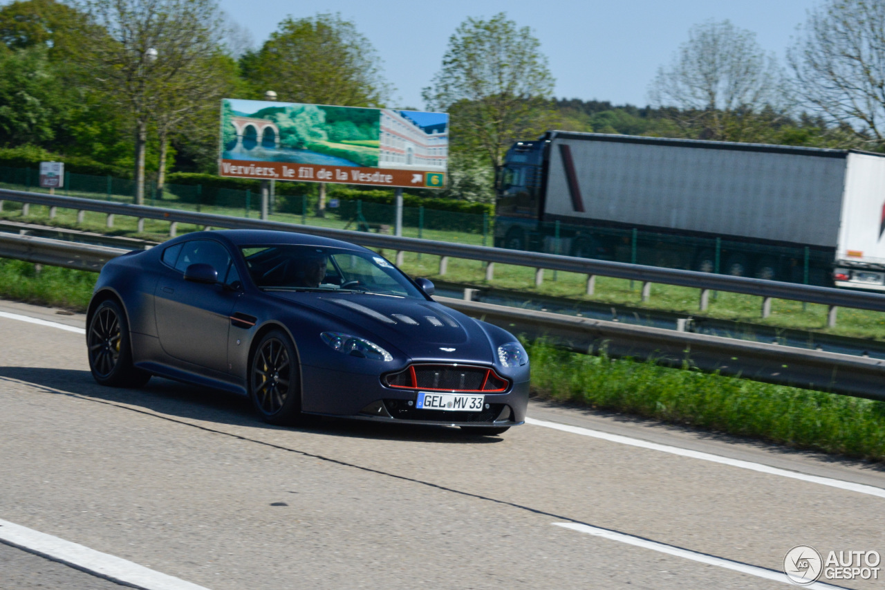 Aston Martin V12 Vantage S Red Bull Racing Edition