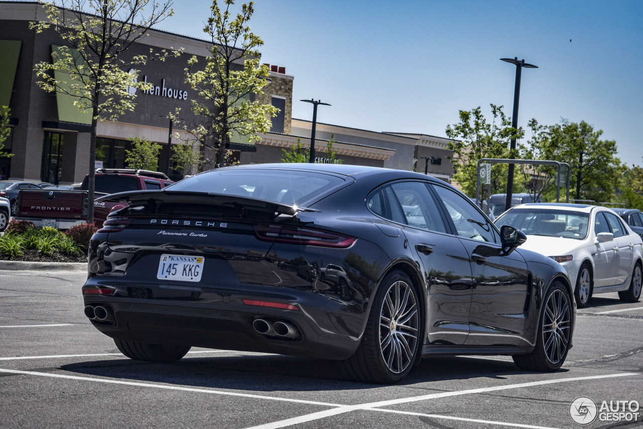 Porsche 971 Panamera Turbo