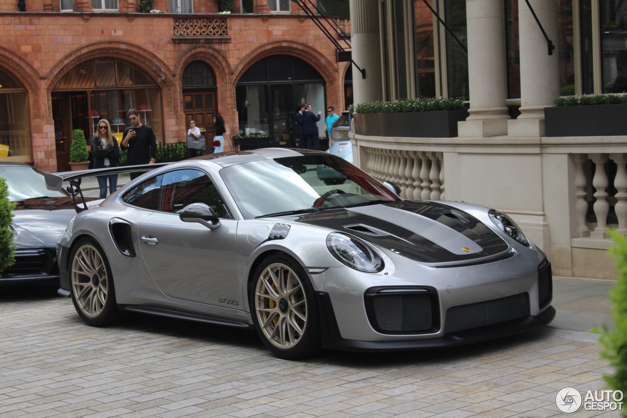 Porsche 991 GT2 RS Weissach Package