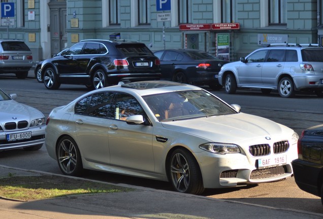 BMW M5 F10 2014