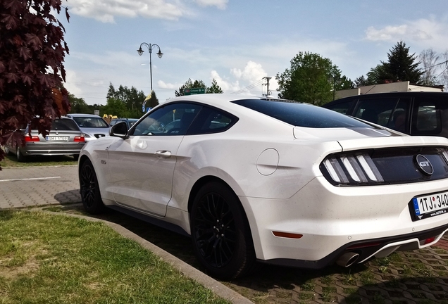 Ford Mustang GT 2015