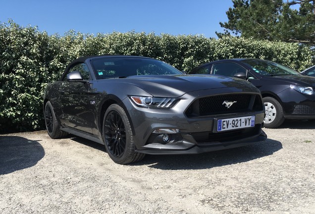 Ford Mustang GT Convertible 2015