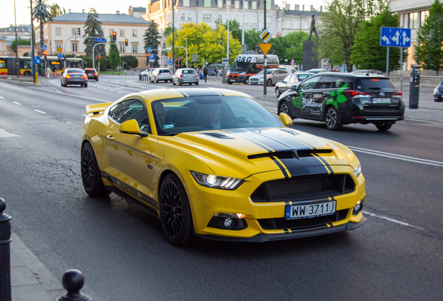 Ford Mustang Roush Stage 2 2015