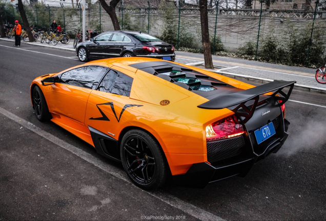 Lamborghini Murciélago LP670-4 SuperVeloce