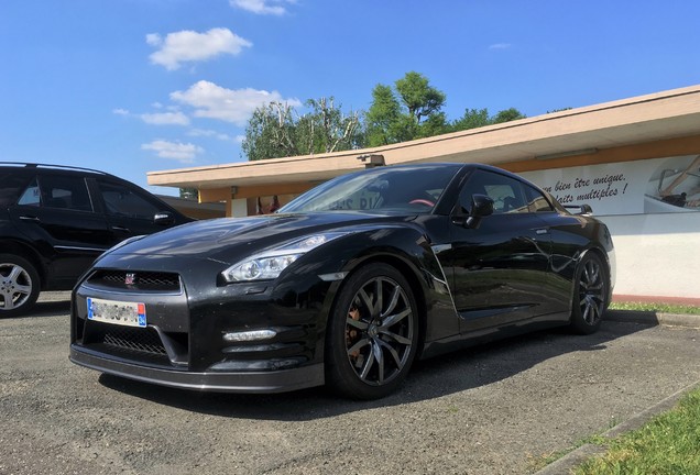 Nissan GT-R 2014