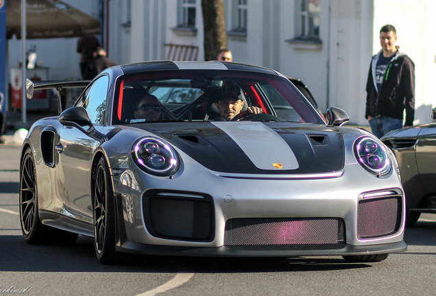 Porsche 991 GT2 RS Weissach Package