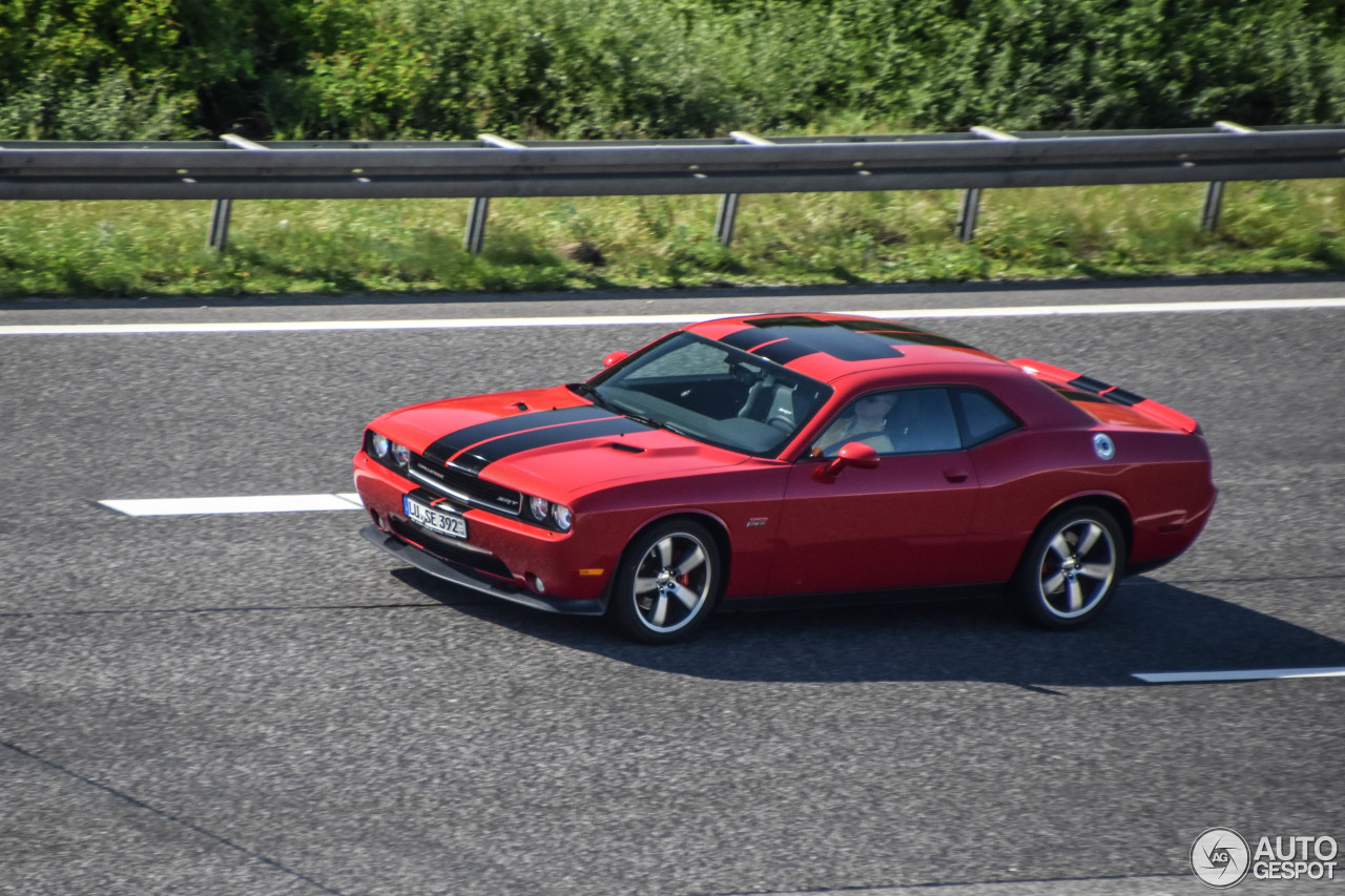 Dodge Challenger SRT-8 392