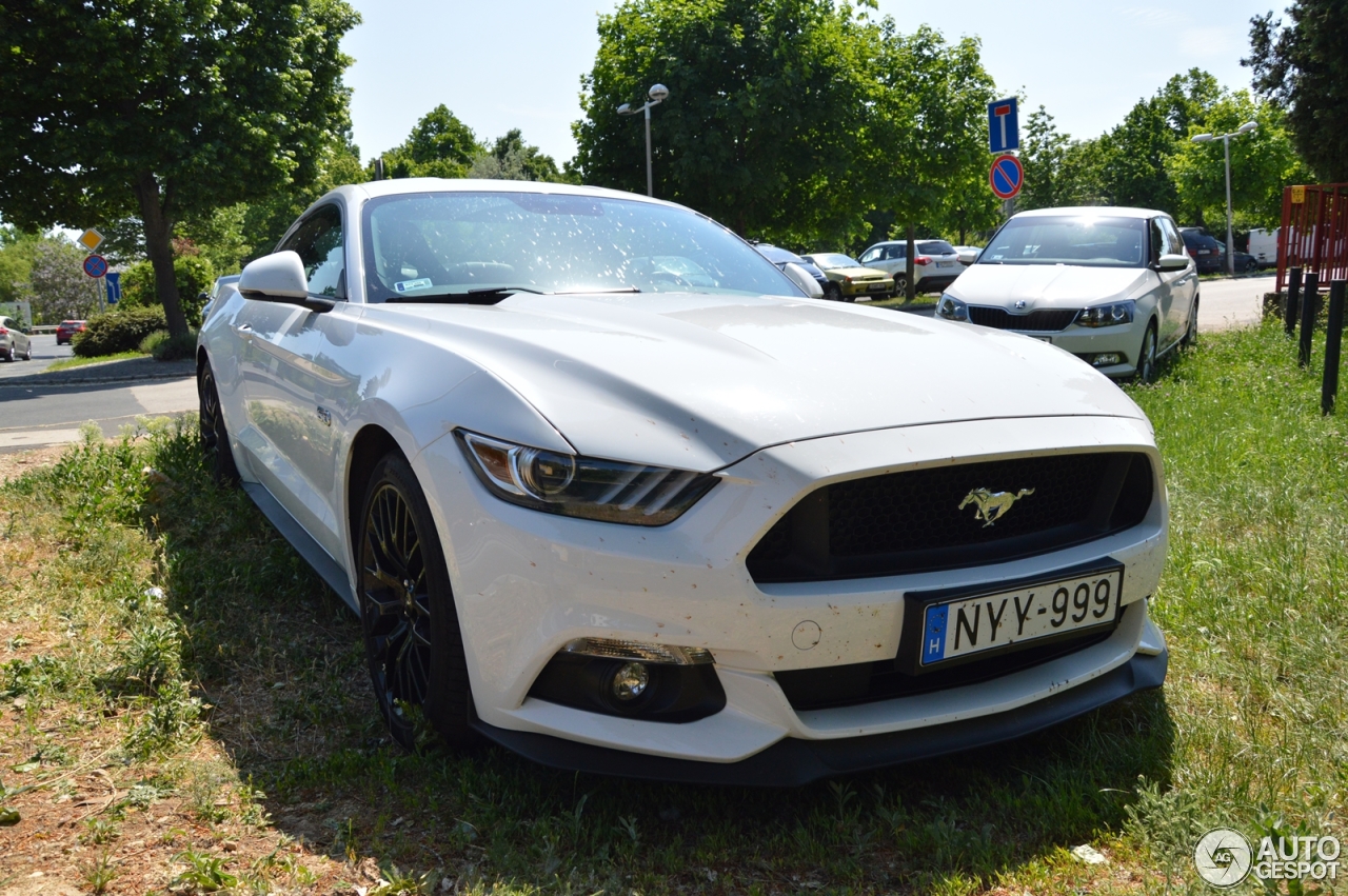 Ford Mustang GT 2015