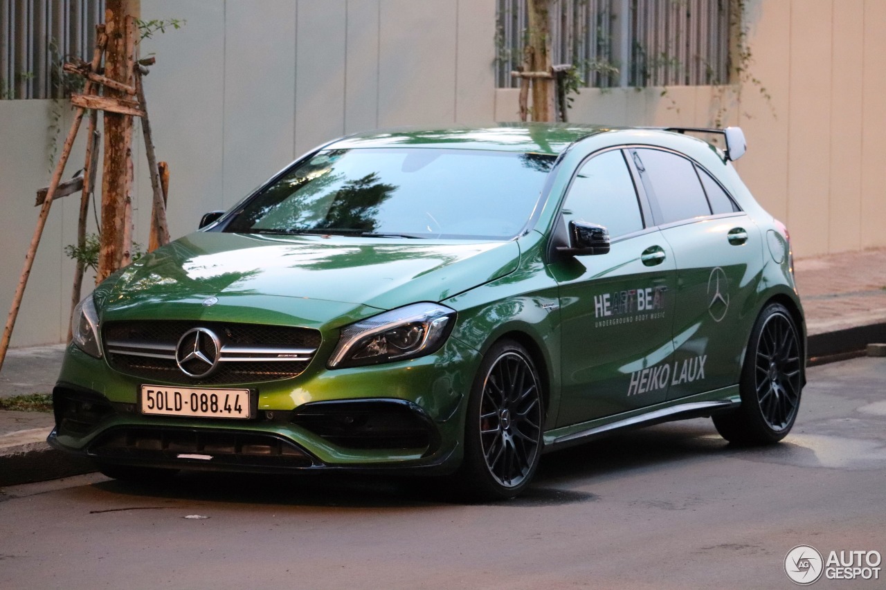 Mercedes-AMG A 45 W176 2015