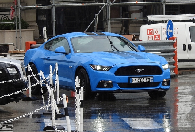 Ford Mustang GT 2015 Blue Edition