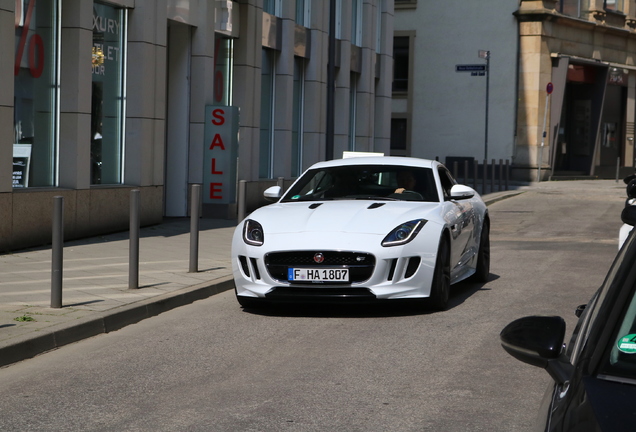 Jaguar F-TYPE S Coupé British Design Edition