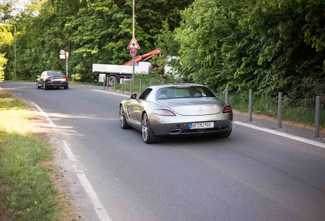 Mercedes-Benz SLS AMG
