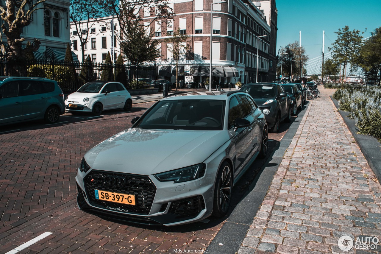 Audi RS4 Avant B9