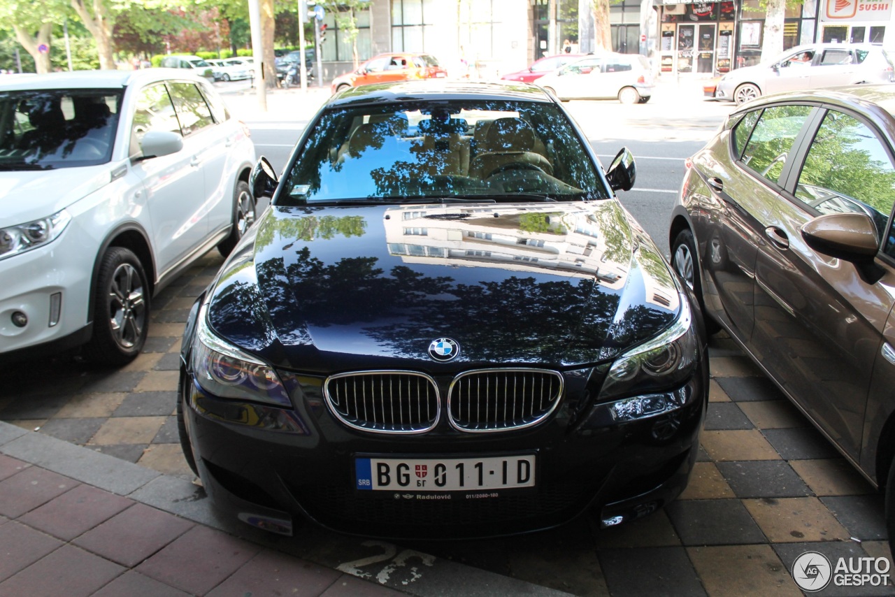 BMW M5 E60 2007