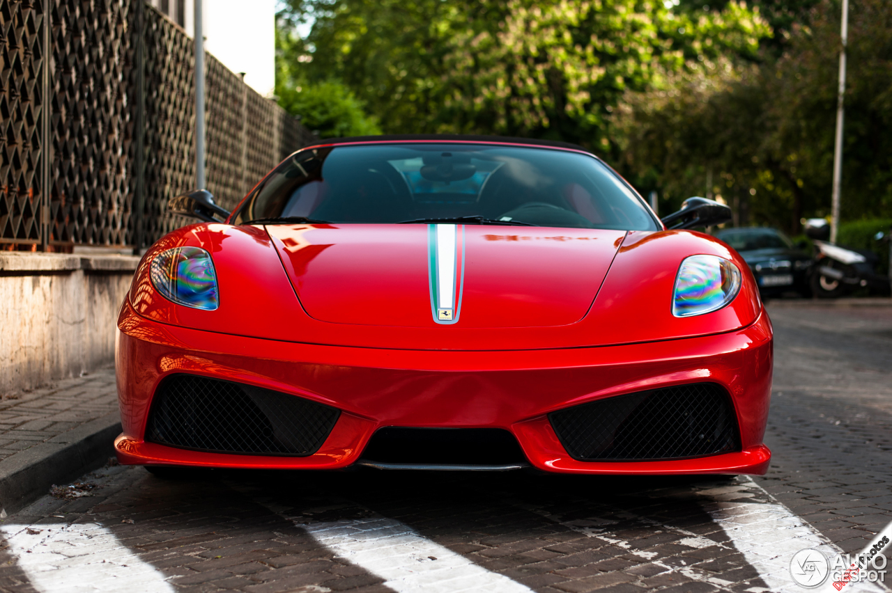 Ferrari Scuderia Spider 16M