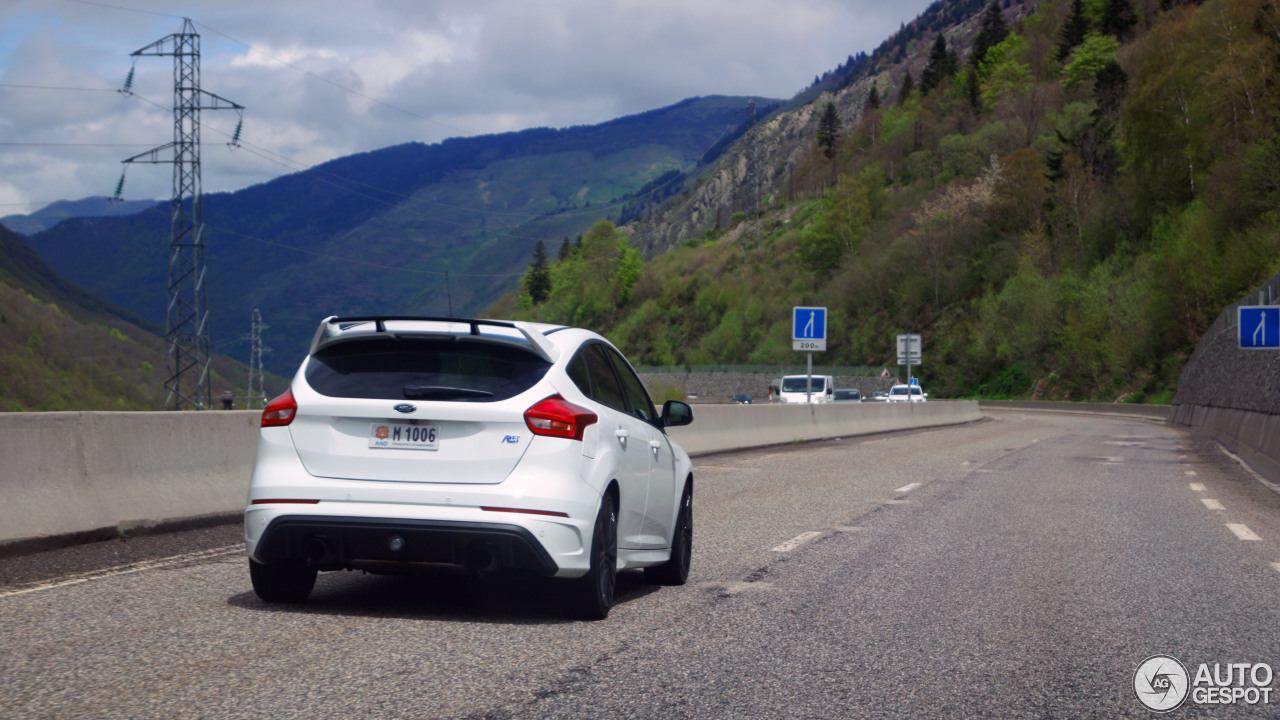 Ford Focus RS 2015