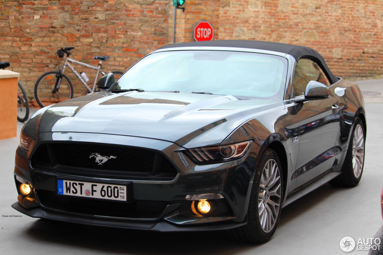 Ford Mustang GT Convertible 2015 First Edition