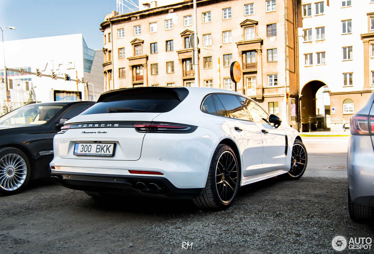 Porsche 971 Panamera Turbo Sport Turismo