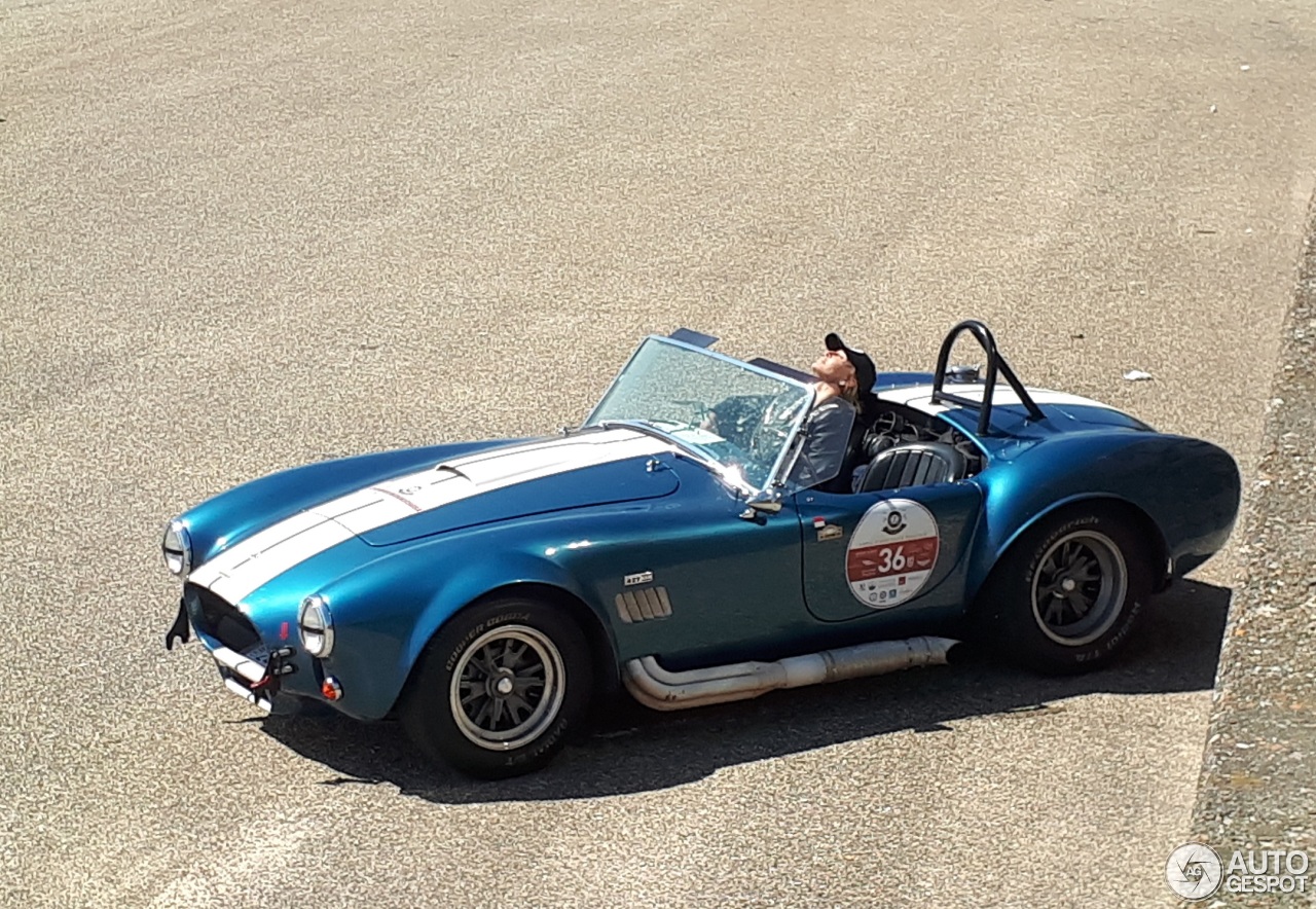 Shelby Cobra 427