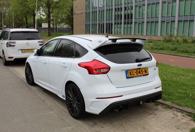 Ford Focus RS 2015