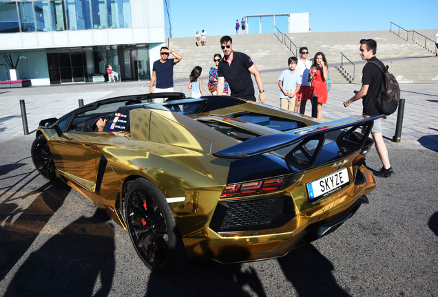 Lamborghini Aventador LP700-4 Roadster