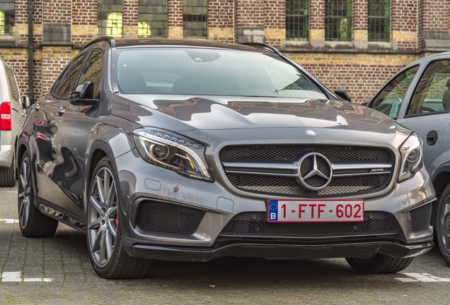 Mercedes-Benz GLA 45 AMG X156