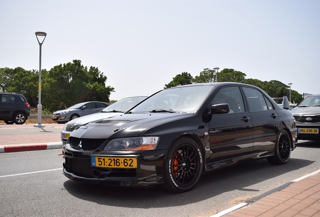 Mitsubishi Lancer Evolution IX