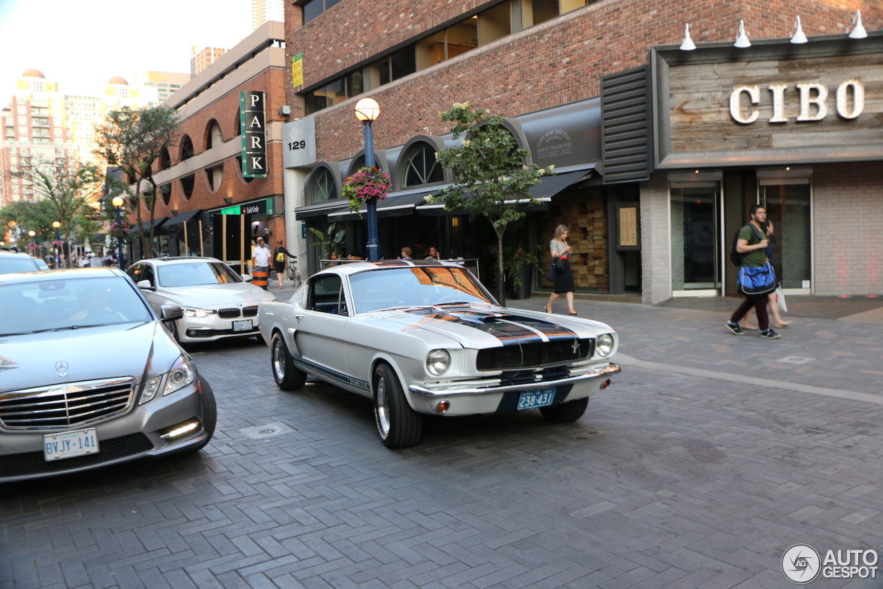 Ford Mustang Shelby G.T. 350