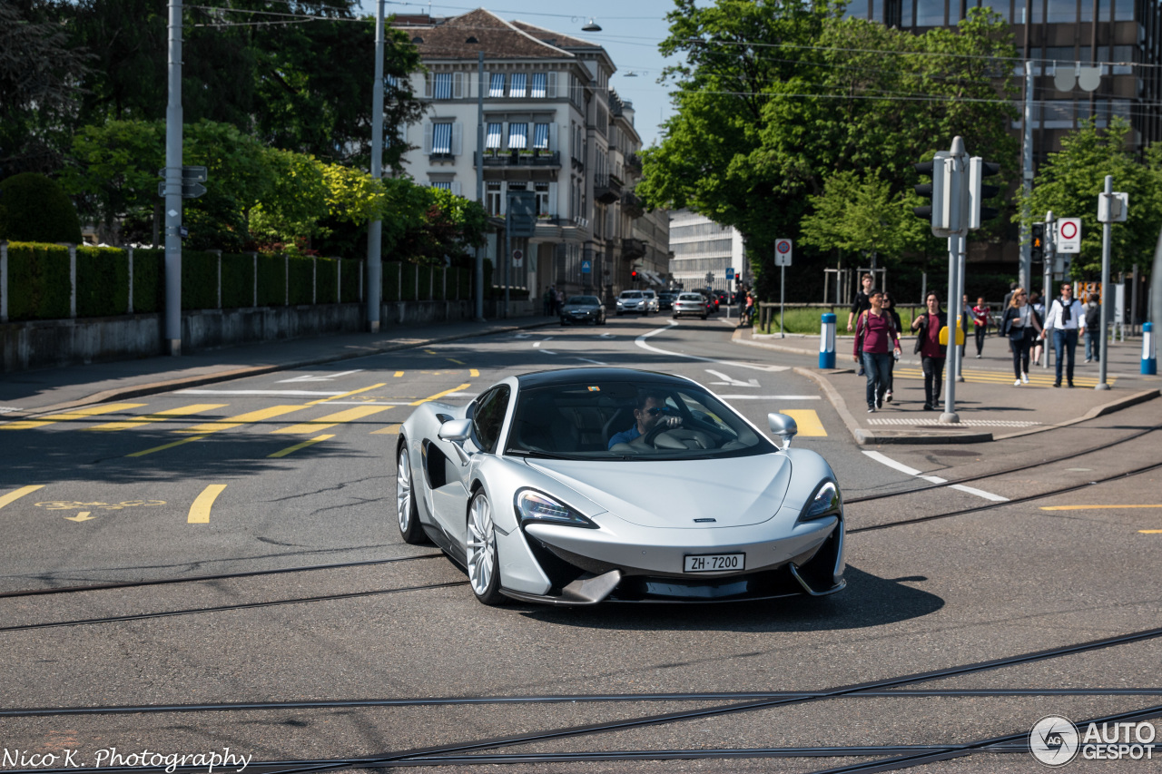 McLaren 570GT