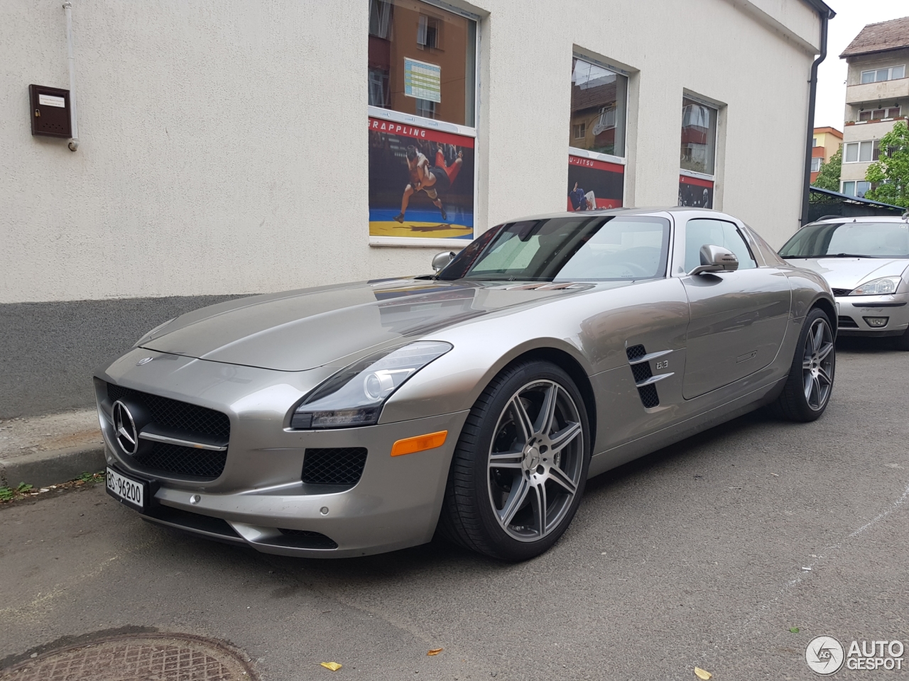 Mercedes-Benz SLS AMG