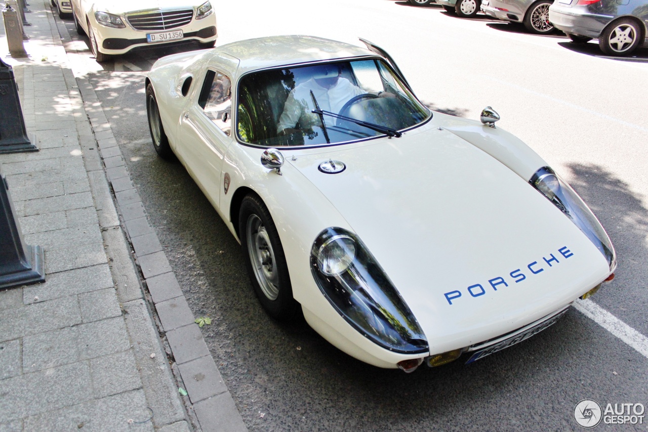 Porsche 904 Carrera GTS