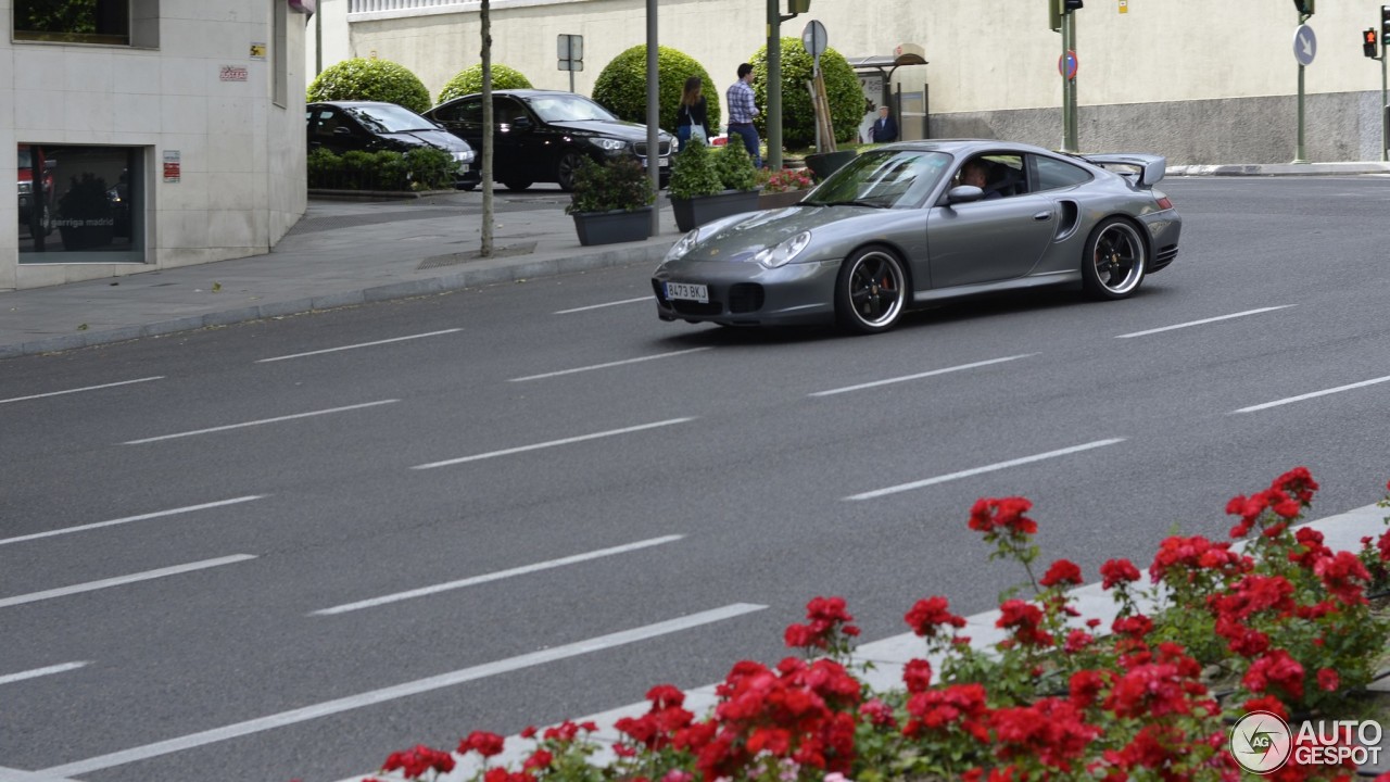 Porsche 996 Turbo