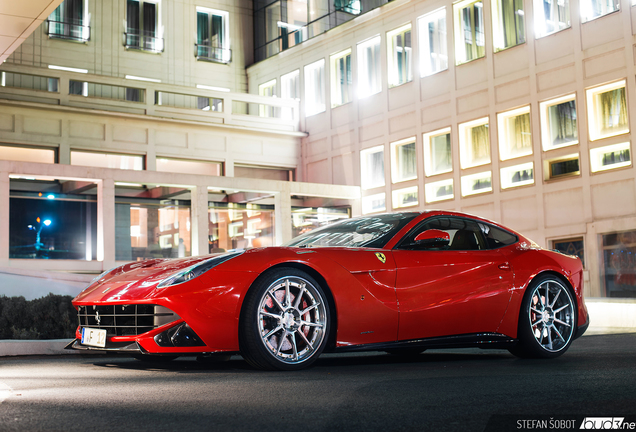 Ferrari F12berlinetta RevoZport