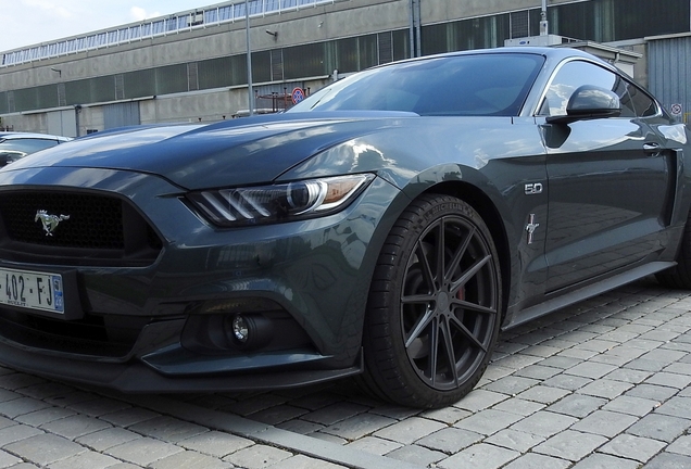 Ford Mustang GT 2015