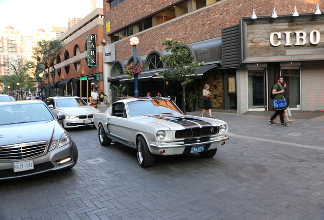 Ford Mustang Shelby G.T. 350