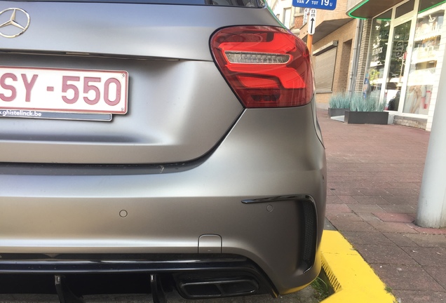 Mercedes-AMG A 45 W176 2015